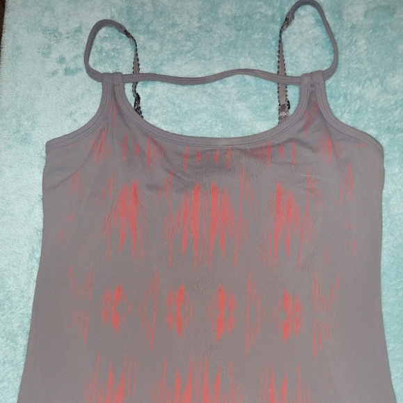 Lole Tops - Lole yoga workout top, medium, gray, EUC